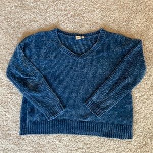 Gap Sweater